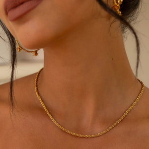 NIKITA twist rope chain necklace. A waterproof, 18k gold plated quality chain, with a hypoallergenic stainless steel base. Every day jewellery gift for her.