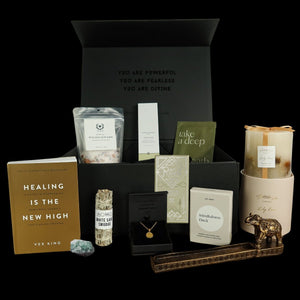 WELLNESS LUXURY GIFT BOX HAMPER - GIFT FOR WOMEN - NEW JOB GIFT - NEW HOME GIFT - CHRISTMAS GIFT